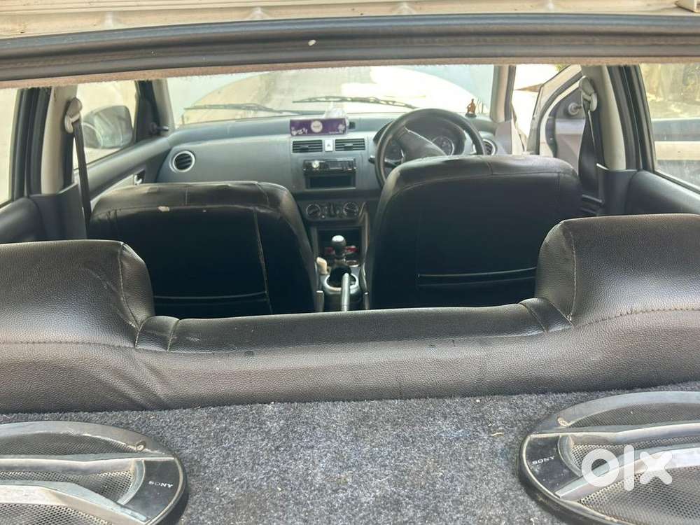 Maruti Suzuki Swift 2010 Petrol 95000 Km Driven