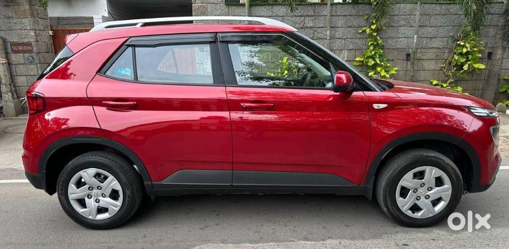 Hyundai Venue S, 2021, Petrol