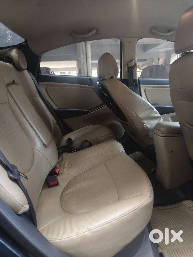 Hyundai Verna 1.6 Sx (o) Vtvt, 2014, Petrol