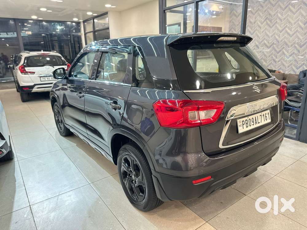 Maruti Suzuki Brezza 1.5 Lxi Smart Hybrid, 2022, Petrol