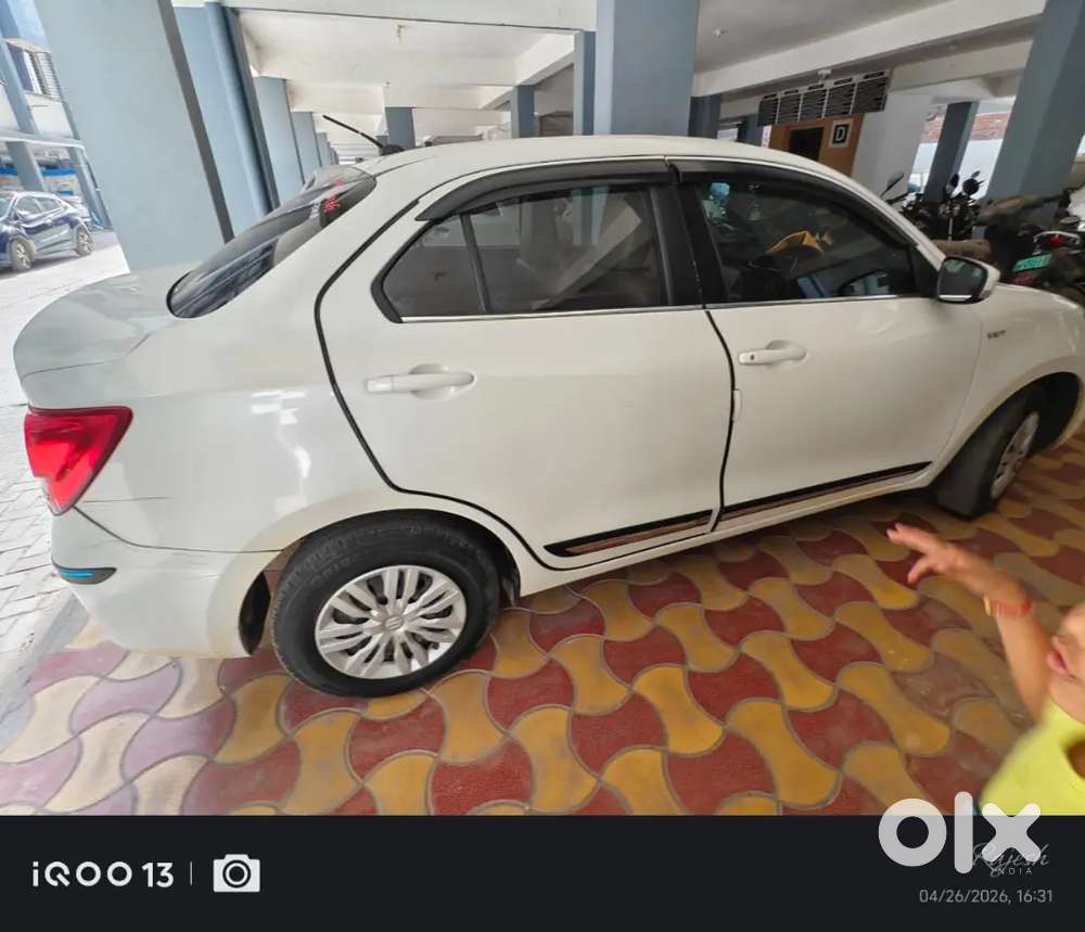 Maruti Suzuki Swift Dzire 2019 Cng & Hybrids 70500 Km Driven