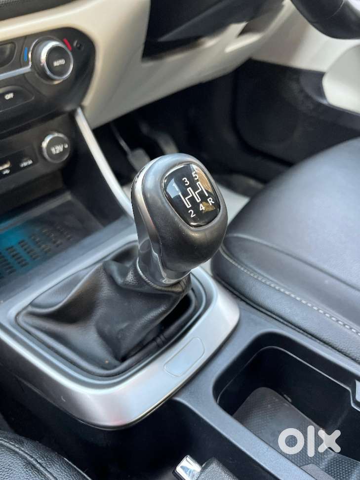 Tata Altroz Xz Plus (s) Icng, 2024, Petrol