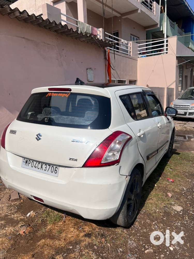 Maruti Suzuki Swift 2013 Diesel 100000 Km Driven