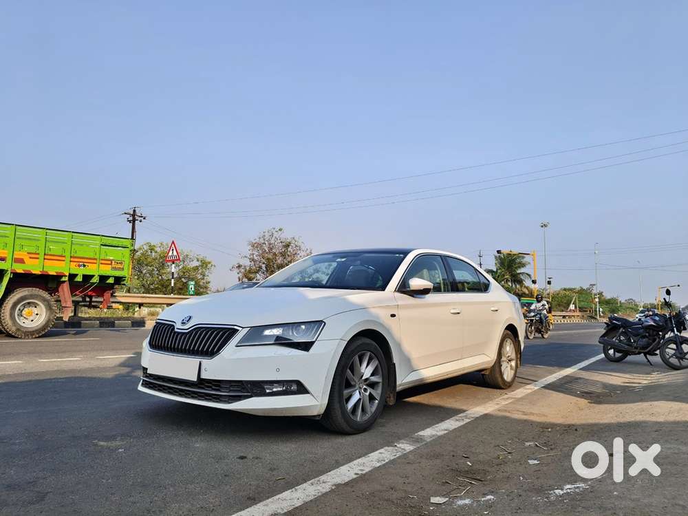 Skoda Superb 2016 Diesel Well Maintained