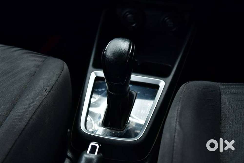 Maruti Suzuki Swift Amt Vxi, 2022, Petrol