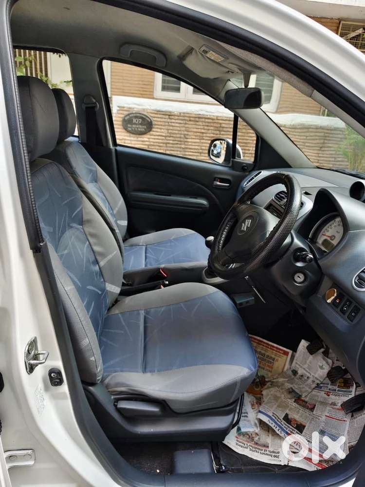 Maruti Suzuki Ritz Vxi, 2011, Petrol