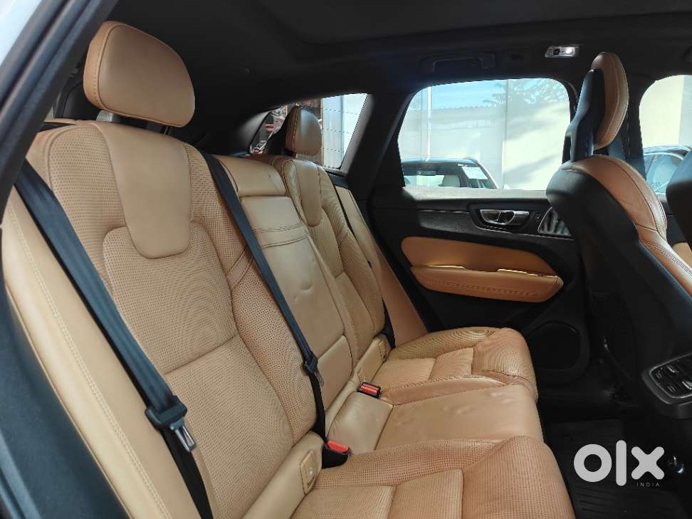 Volvo Xc60 D5 Inscription, 2018, Diesel