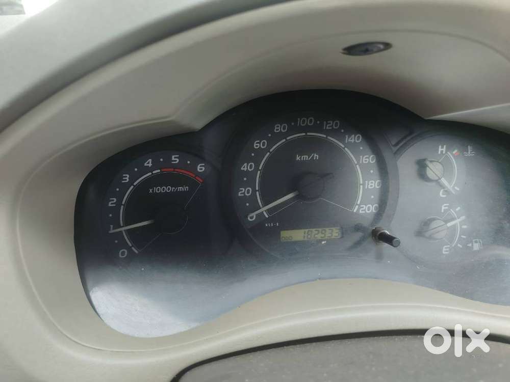 Toyota Innova 2010 Diesel