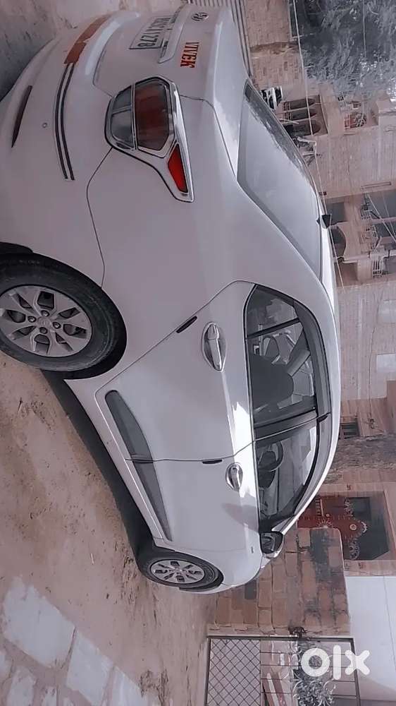 Hyundai Xcent 2016 Diesel 143555 Km Driven