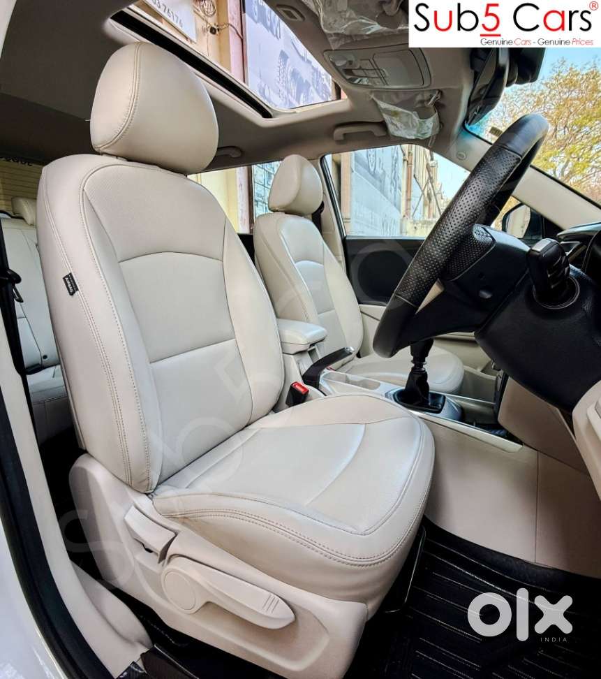 Mahindra Xuv300 W8 Option, 2024, Petrol