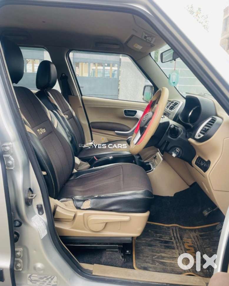 Mahindra Tuv 300 T8, 2016, Diesel