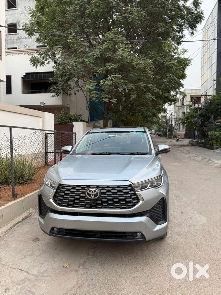 Toyota Innova Hycross 2023 Petrol 53000 Km Driven