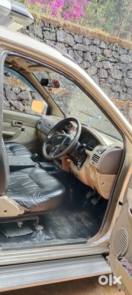 Chevrolet Tavera Neo 2010 Diesel 4th Owner