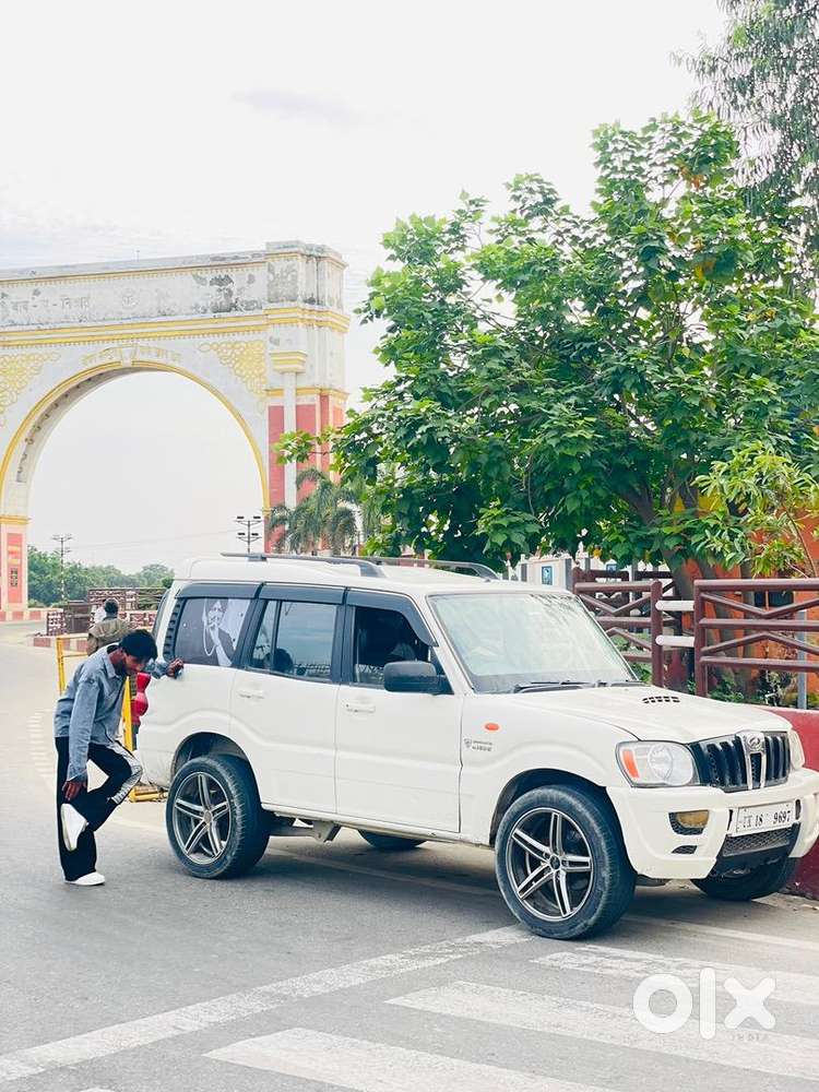 Mahindra Scorpio 2014 Diesel Well Maintained