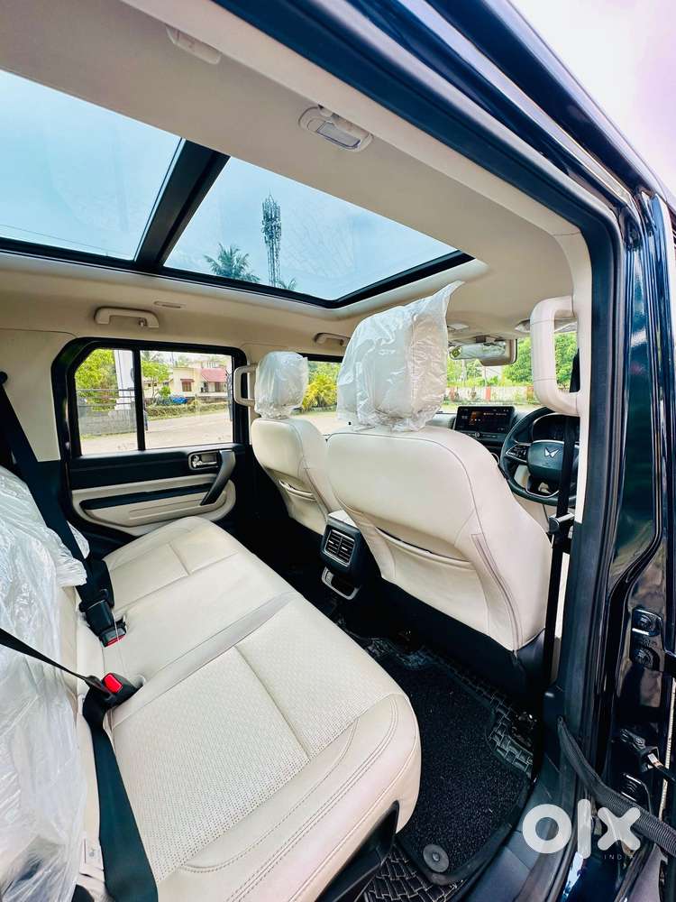 Mahindra Thar Roxx Ax7l Rwd Diesel At, 2025, Diesel