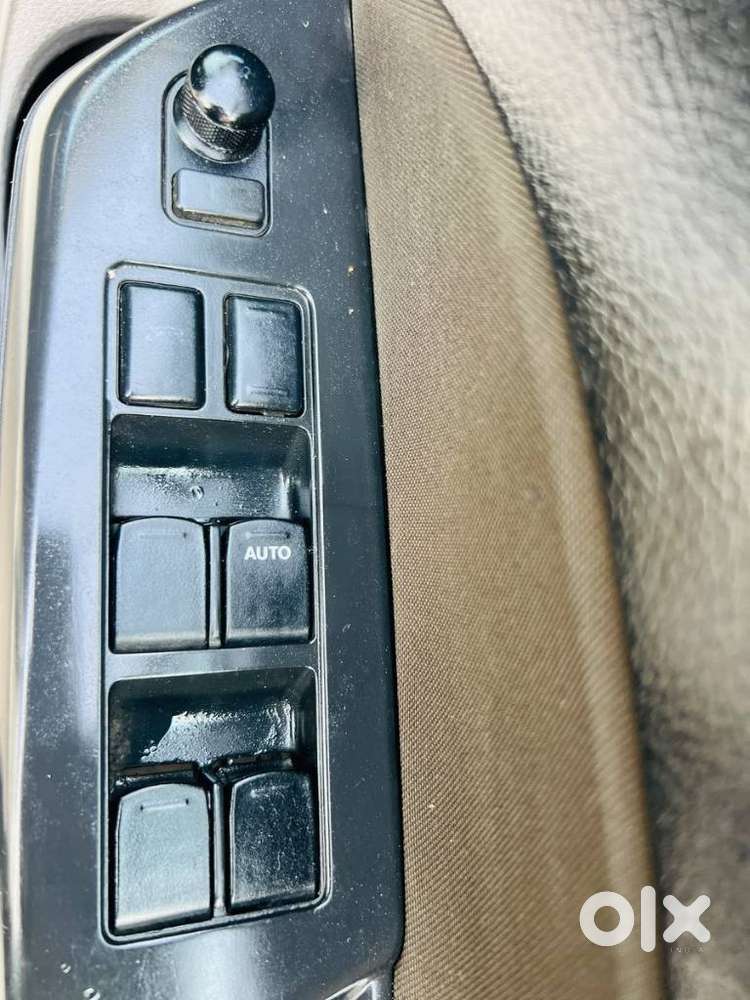Maruti Suzuki Swift Vxi + Manual, 2015, Petrol