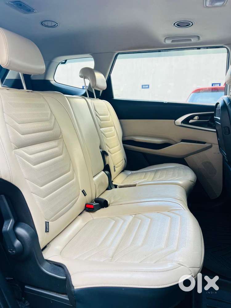 Kia Carens 1.5 Luxury Plus Turbo Dct 7 Str, 2022, Petrol