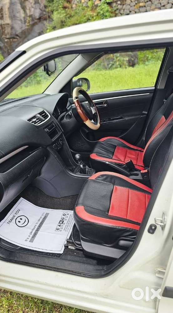 Maruti Suzuki Swift Vxi + Manual, 2012, Petrol