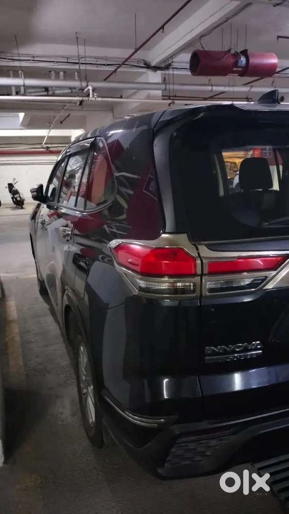 Toyota Innova Hycross 2024 Petrol