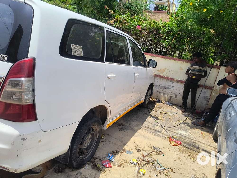 Toyota Innova 2.5 Ev Diesel Ps 7 Seater Bsiii, 2012, Diesel