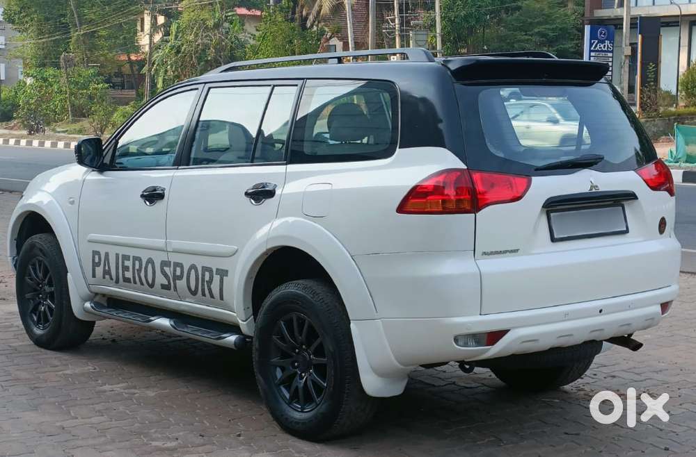 Mitsubishi Pajero Sport 2.5 Manual, 2013, Diesel