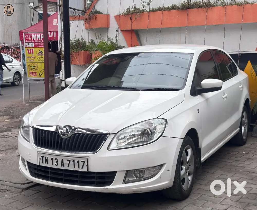 Skoda Rapid 2014 Diesel 107500 Km Driven