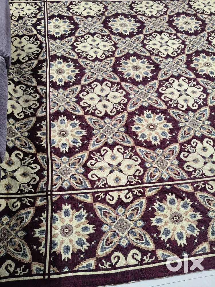 Big galicha size 8.5 feet x 11 feet