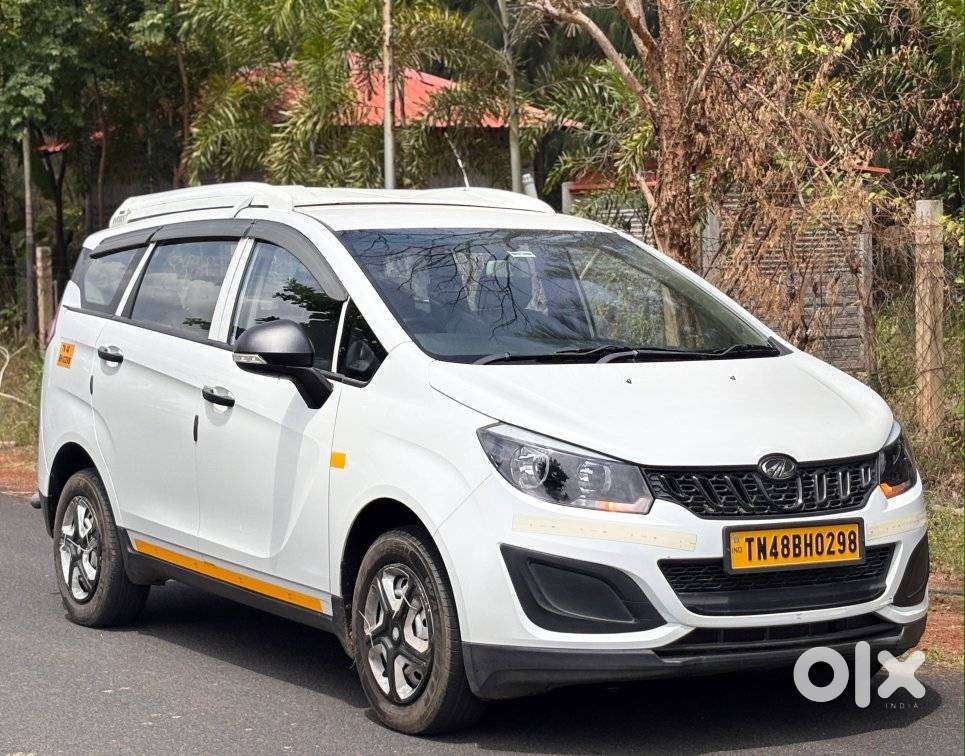 Mahindra Marazzo, 2024, Diesel