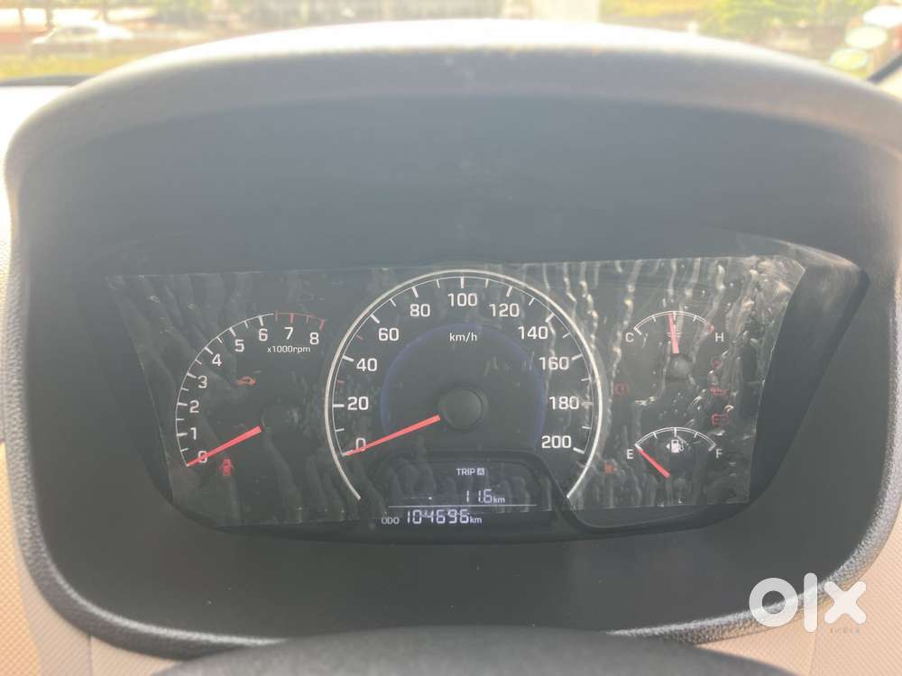 Hyundai Grand I10 Sportz, 2016, Petrol