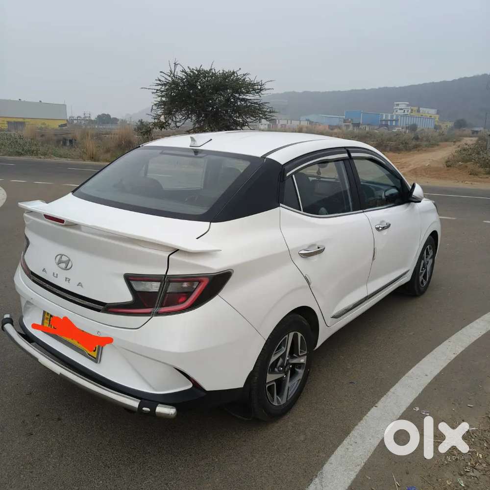 Hyundai Aura 2024 Cng & Hybrids Well Maintained