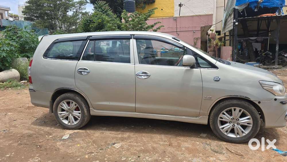Toyota Innova 2013 Diesel 218000 Km Driven