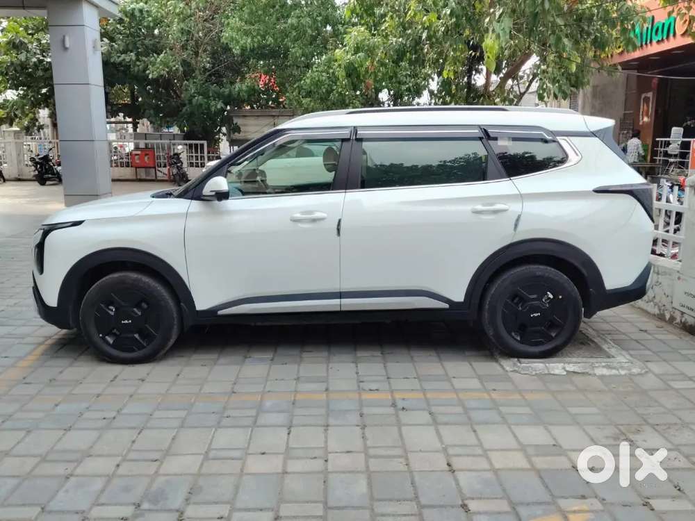 Kia Carens Clavis Ev 2025 Model Automatic