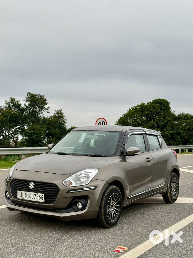 Maruti Swift Vxi 2020