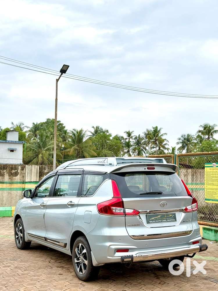 Toyota Rumion V Mt, 2024, Petrol