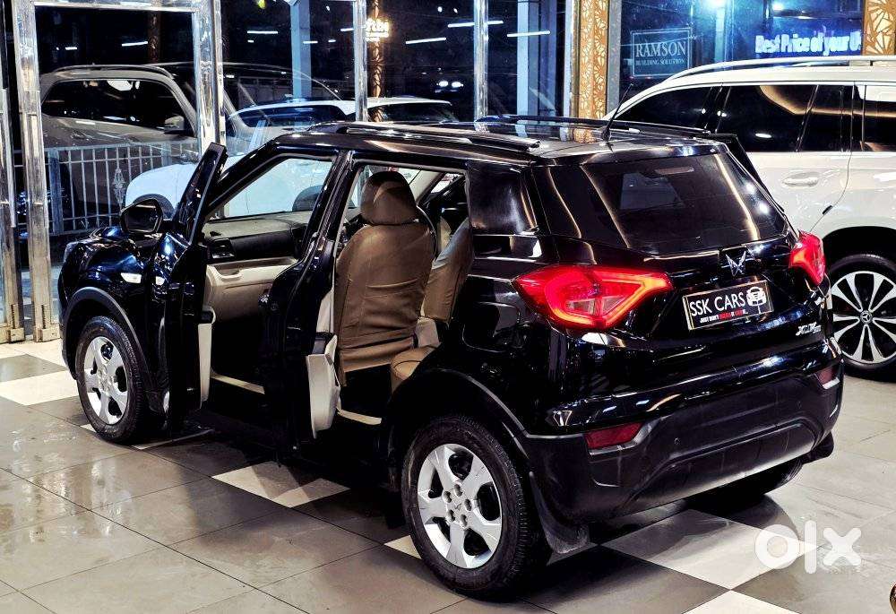 Mahindra Xuv300 W6, 2024, Petrol