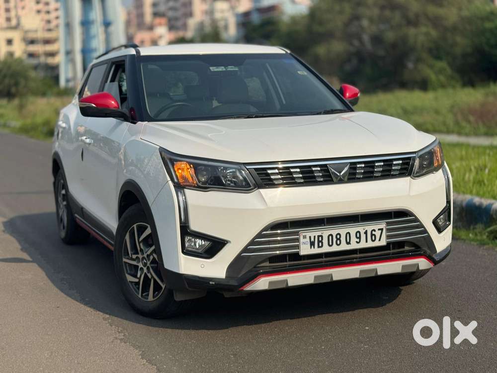 Mahindra Xuv300 Turbosport W8(o), 2023, Petrol