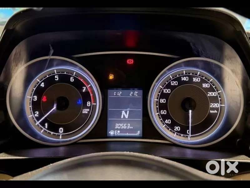 Maruti Suzuki Dzire 1.2 Vxi Amt, 2021, Petrol