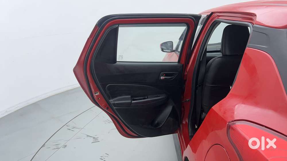 Maruti Suzuki Swift Vvt Vxi, 2022, Petrol