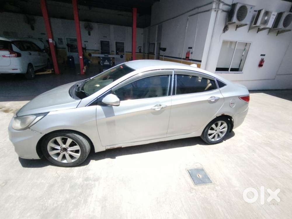 Hyundai Verna Crdi Vgt Sx 1.5, 2012, Diesel