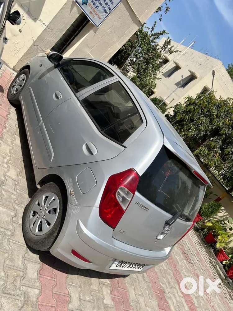 Hyundai I10 Sportz Petrol 2012