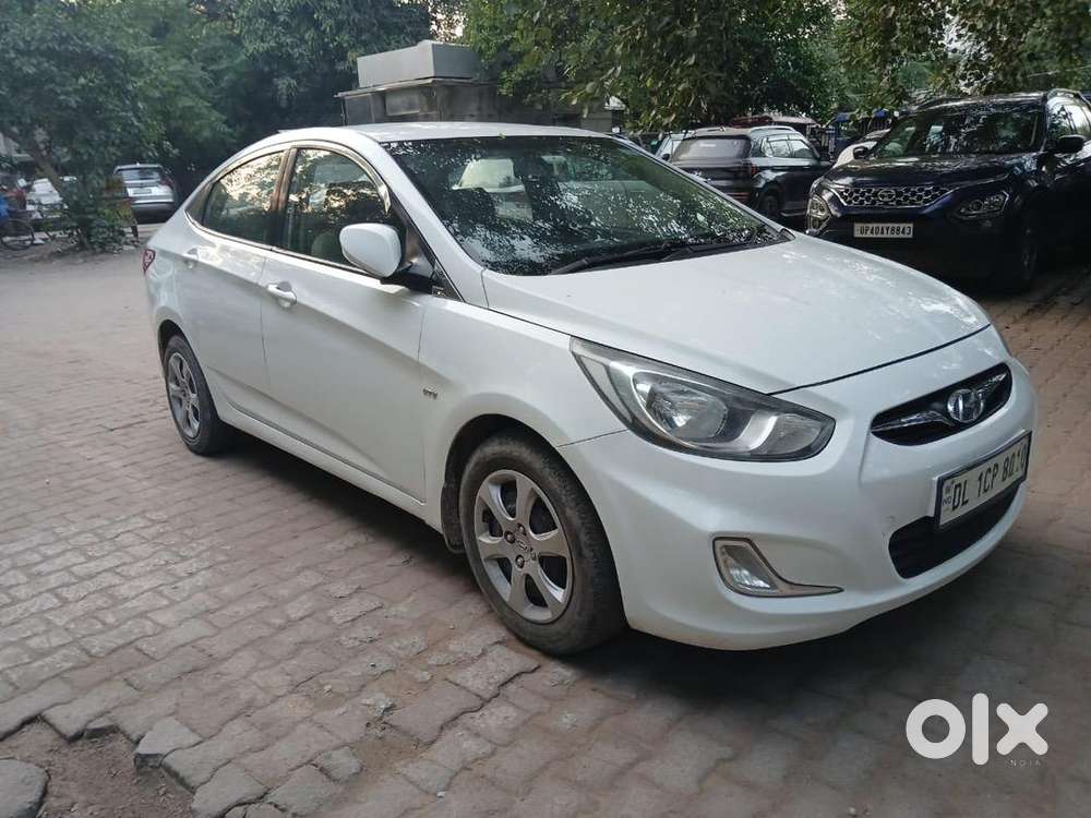 Hyundai Verna 2013 Petrol 68000 Km Driven