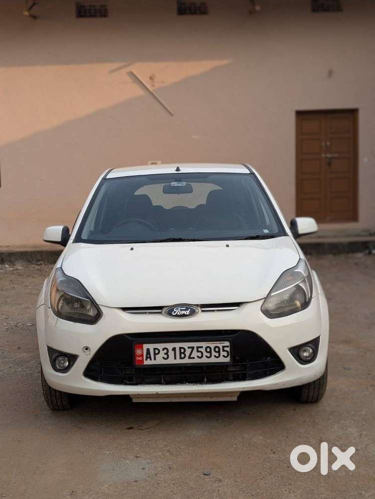 Ford Figo Duratorq Zxi 1.4, 2012, Diesel