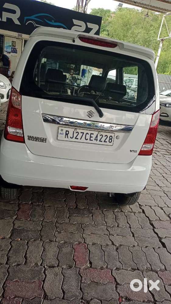 Maruti Suzuki Wagon R Vxi 1.0, 2015, Petrol