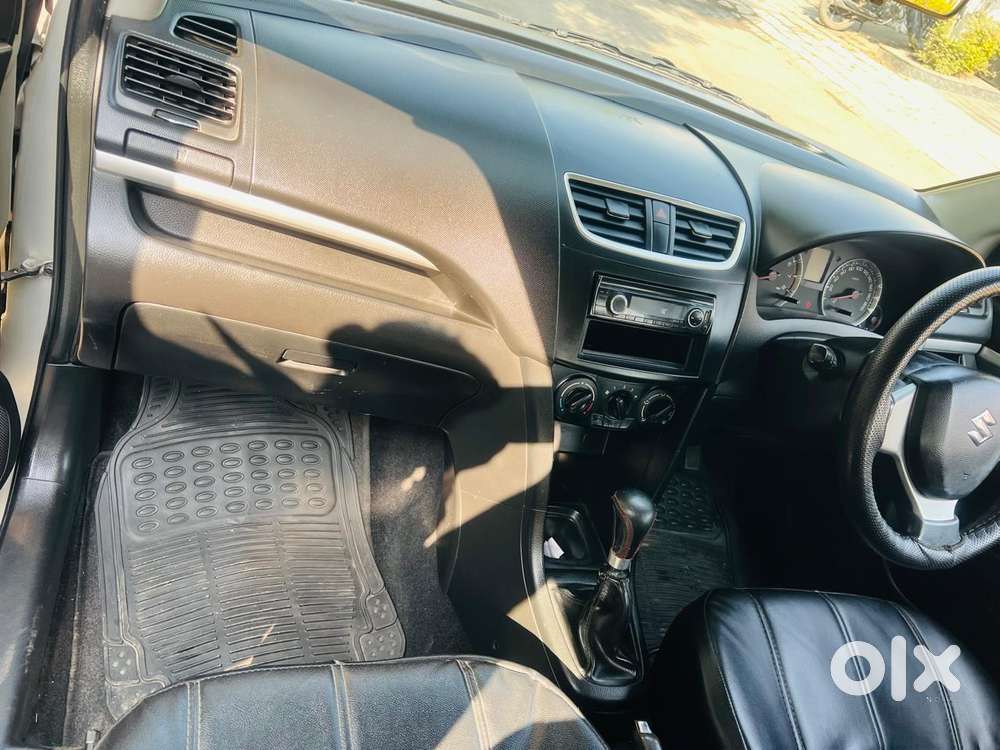 Maruti Suzuki Swift Vxi + Manual, 2014, Petrol