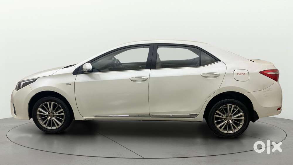 Toyota Corolla Altis 2013-2017 G Mt, 2015, Petrol