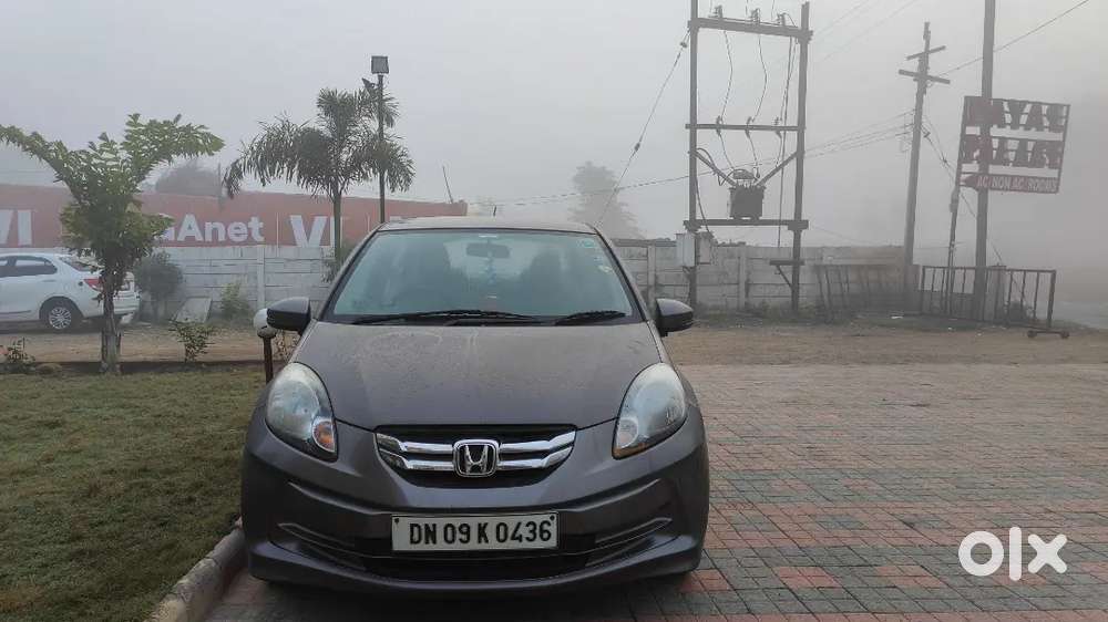 Honda Amaze Manual Transmission Petrol For Sale , Only 32000km Driven.