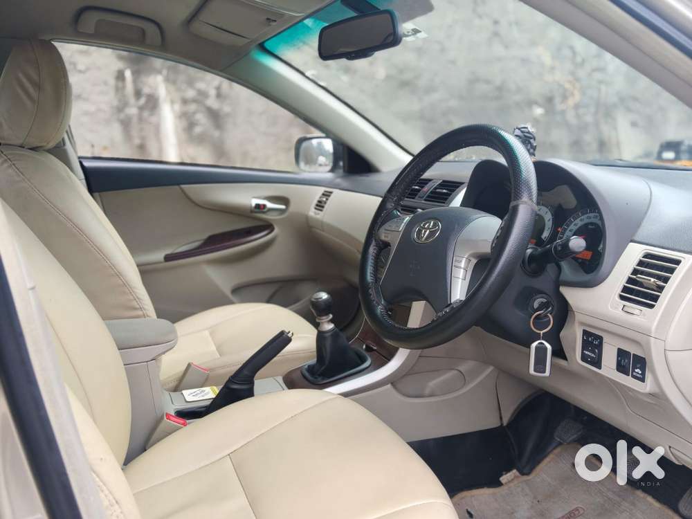 Toyota Corolla Altis 2010-2013 G, 2013, Petrol