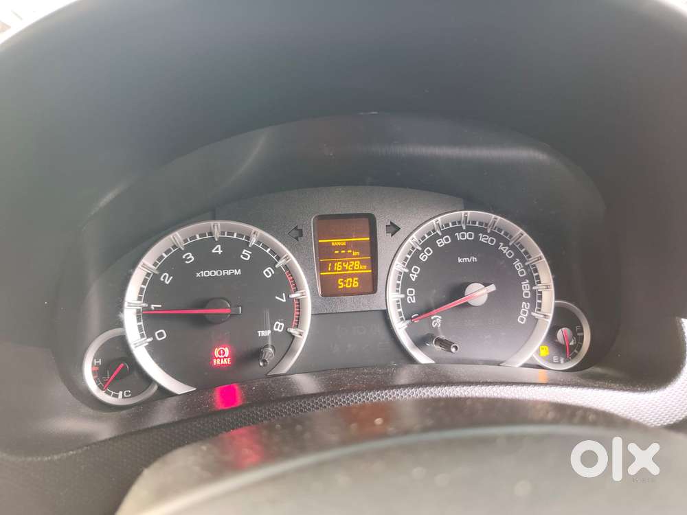 Maruti Suzuki Swift Vxi, 2015, Petrol