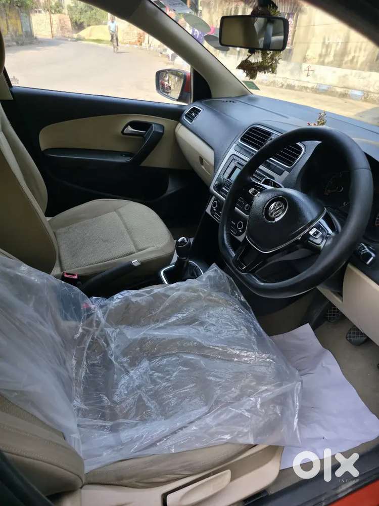 Volkswagen Polo 2015 Diesel 65000 Km Driven