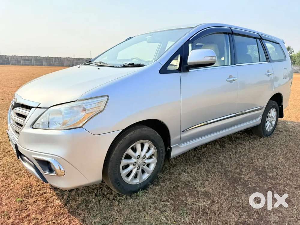 Toyota Innova 2013 Diesel Well Maintained
